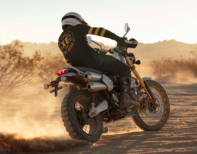 Triumph Officially Unwrap The Two New Bonneville Scramblers 1200