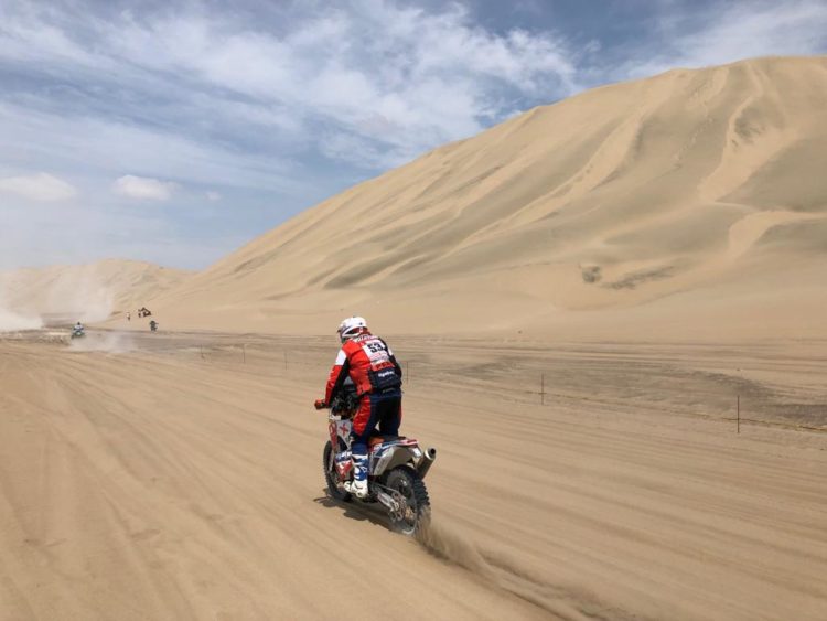 Carlo Vellutino: Ten Years of Dakar www.advrider.com