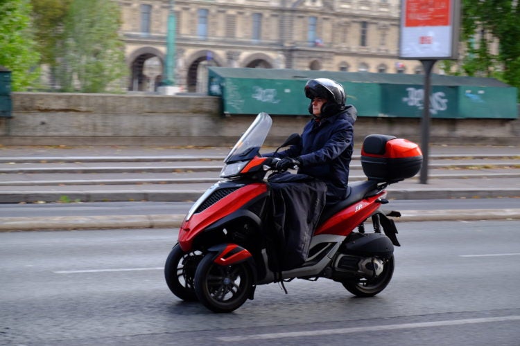 Europe / France: liberte, fraternite, egalite and odd road rules ...