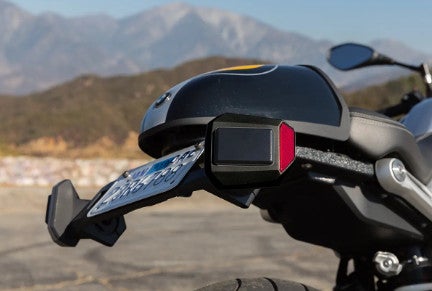 How to Be Aware of Motorcycle Blind Spots: 5 Tips — RiiRoo