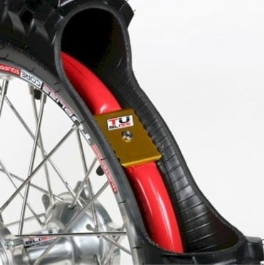 Tubeliss: An inner inflatable tube to seal the tyre and effectively make it tubeless.